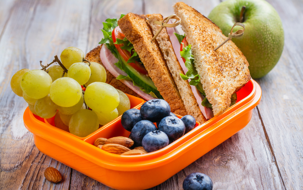 Blog – Affordable Nutrition without compromise – healthy lunch box image Blog - Affordable Nutrition without compromise - healthy lunch box image